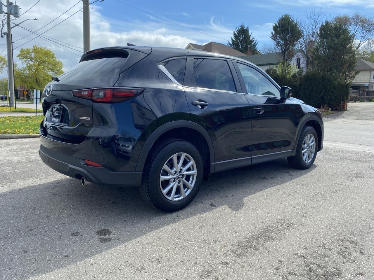 2024 Mazda CX-5 Select Photo2