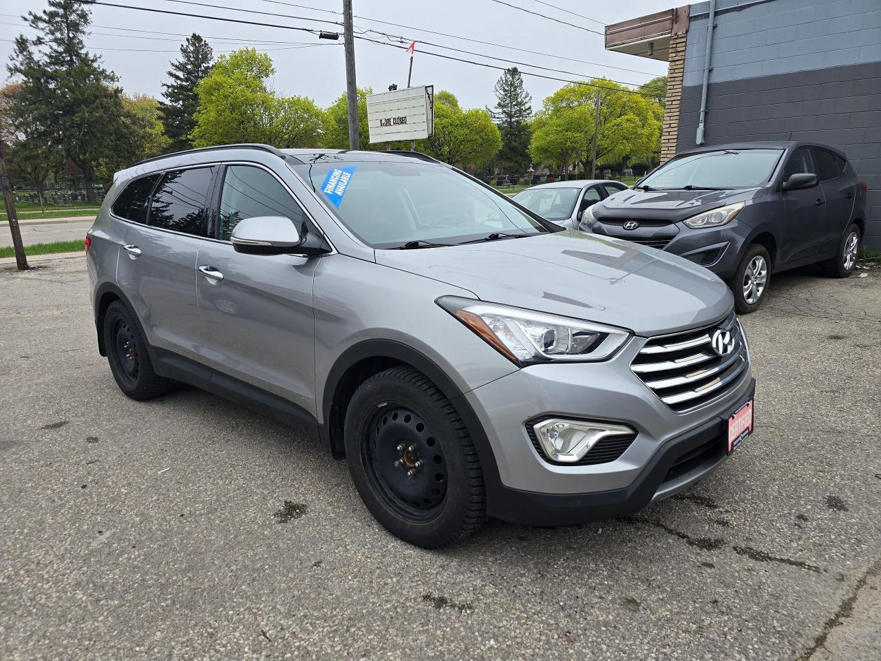 2014 Hyundai Santa Fe XL Luxury - Photo #6