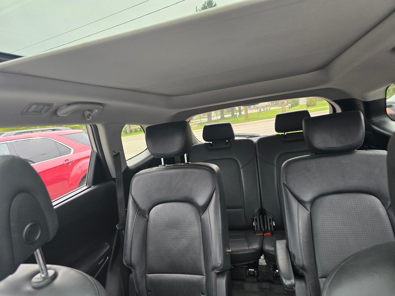 2014 Hyundai Santa Fe XL Luxury - Photo #8