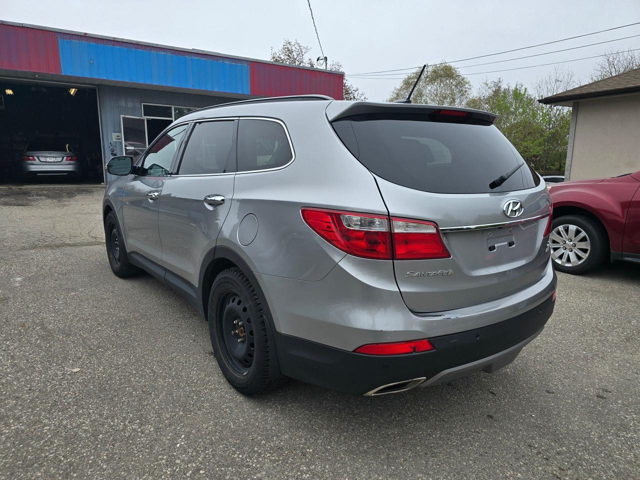 2014 Hyundai Santa Fe XL Luxury - Photo #10