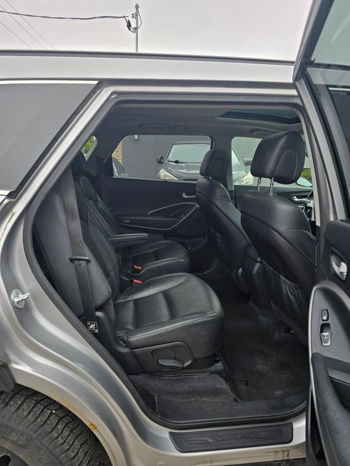 2014 Hyundai Santa Fe XL Luxury - Photo #13