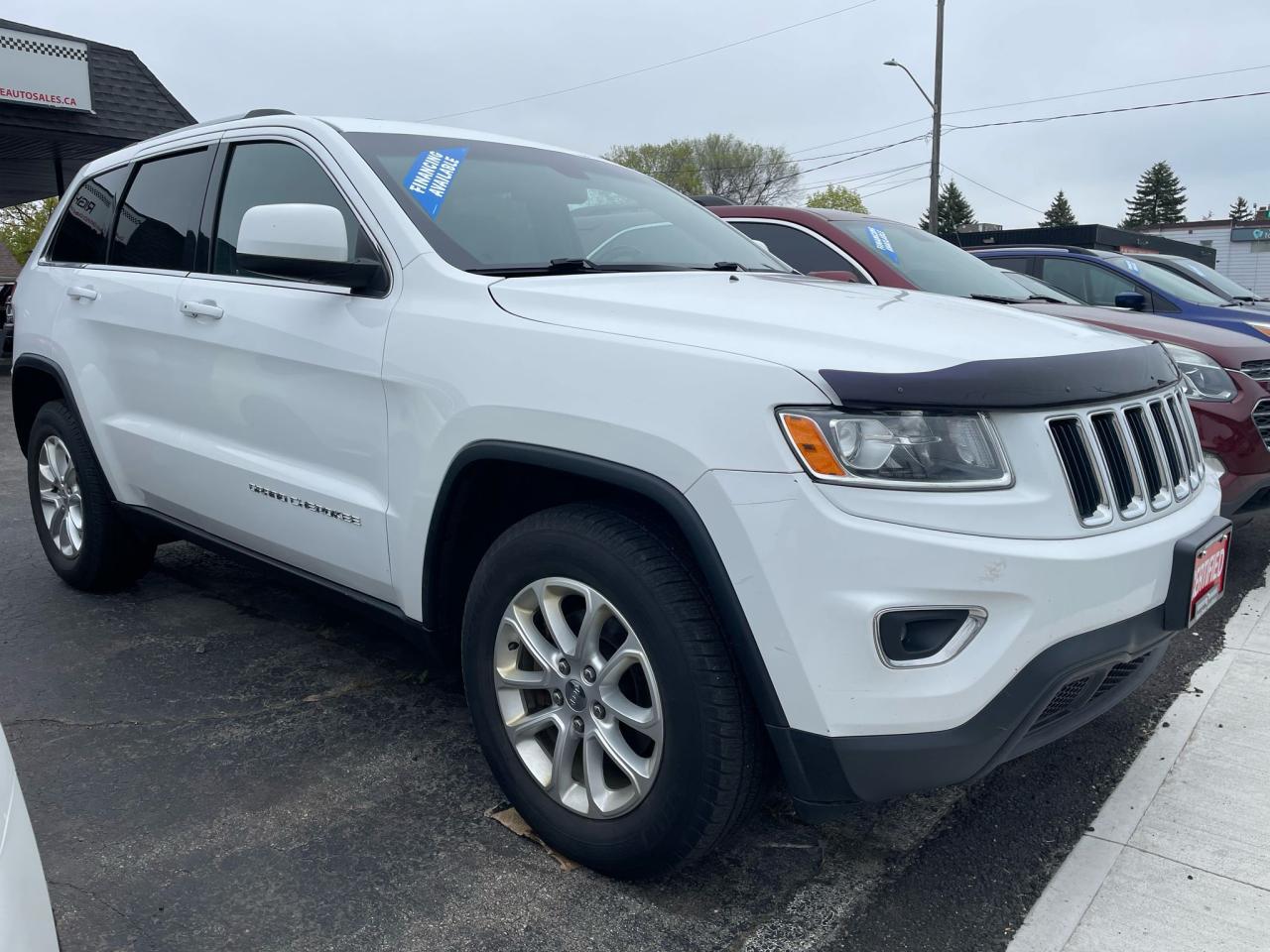 2014 Jeep Grand Cherokee Laredo - Photo #2