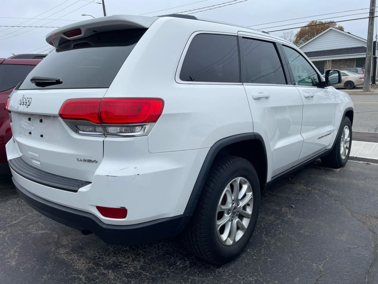 2014 Jeep Grand Cherokee Laredo - Photo #6