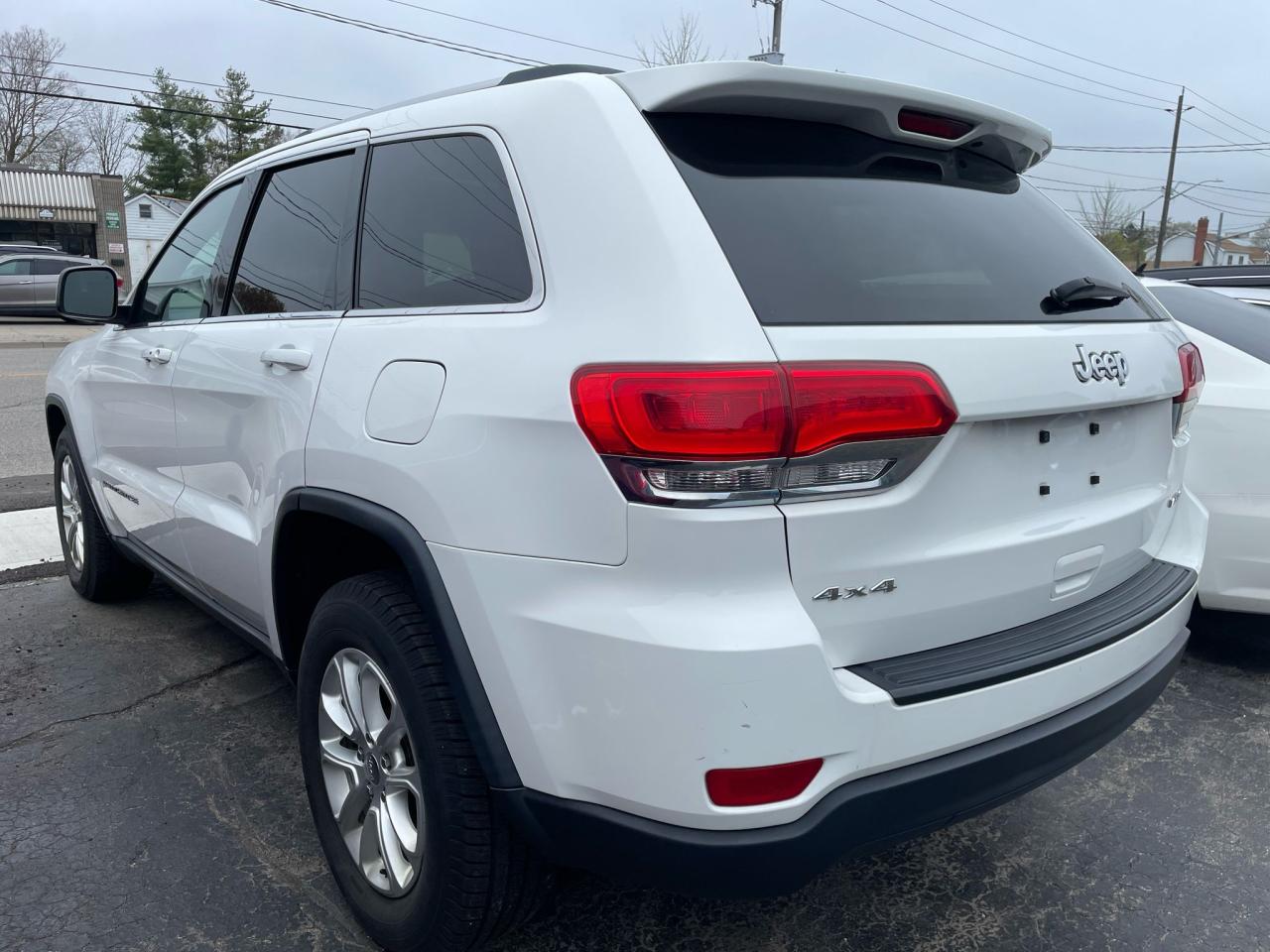 2014 Jeep Grand Cherokee Laredo - Photo #7