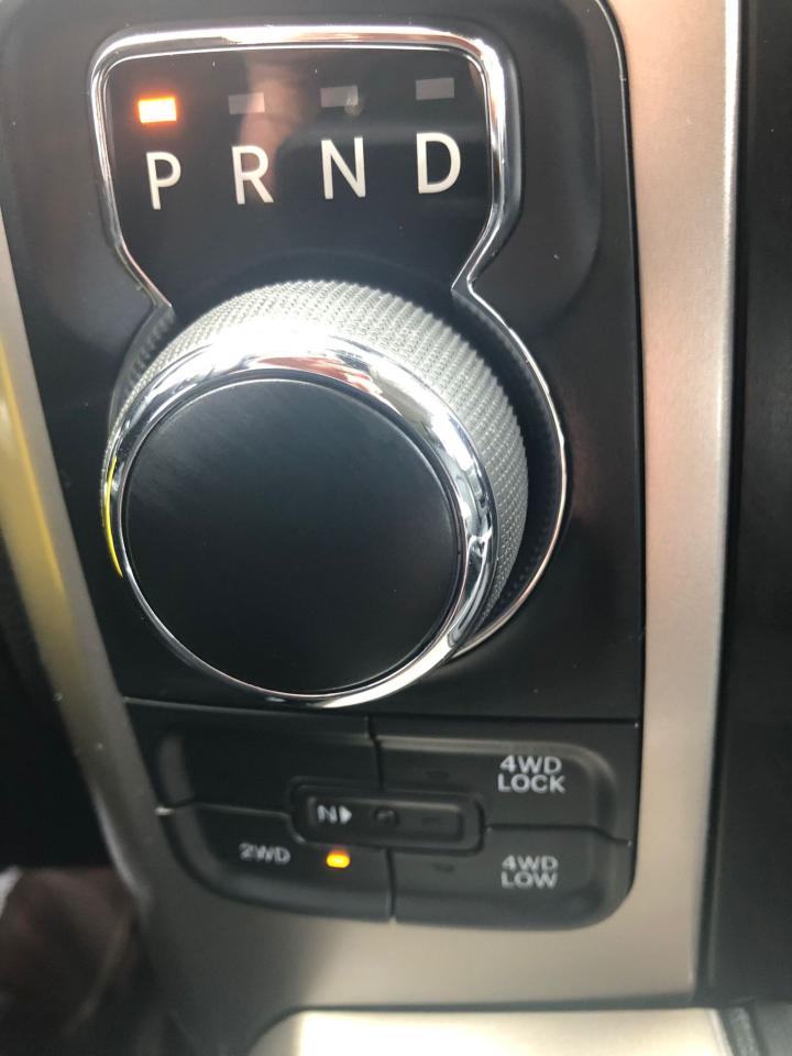 2018 RAM 1500 SLT CERTIFIED WITH 3 YEARS WARRANTY INCLUDED. - Photo #9