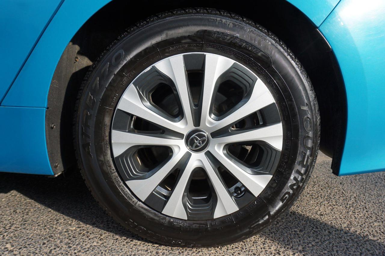 2020 Toyota Prius Prime PRIME CERTIFIED *ACCIDENT FREE* CAMERA BLUETOOTH HEATED SEATS CRUISE ALLOYS - Photo #33