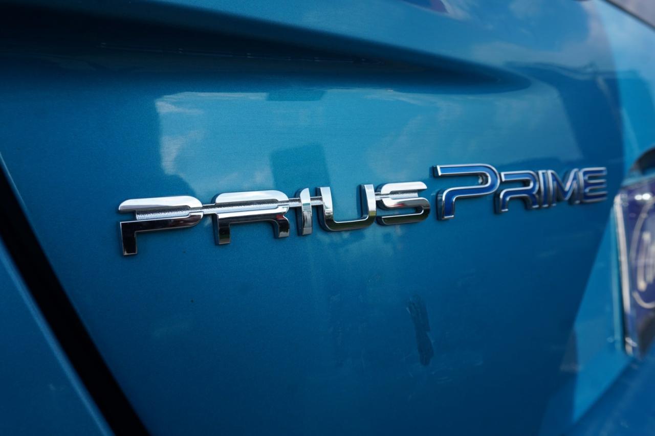 2020 Toyota Prius Prime LE CERTIFIED *ACCIDENT FREE* CAMERA BLUETOOTH HEATED SEATS CRUISE ALLOYS - Photo #29