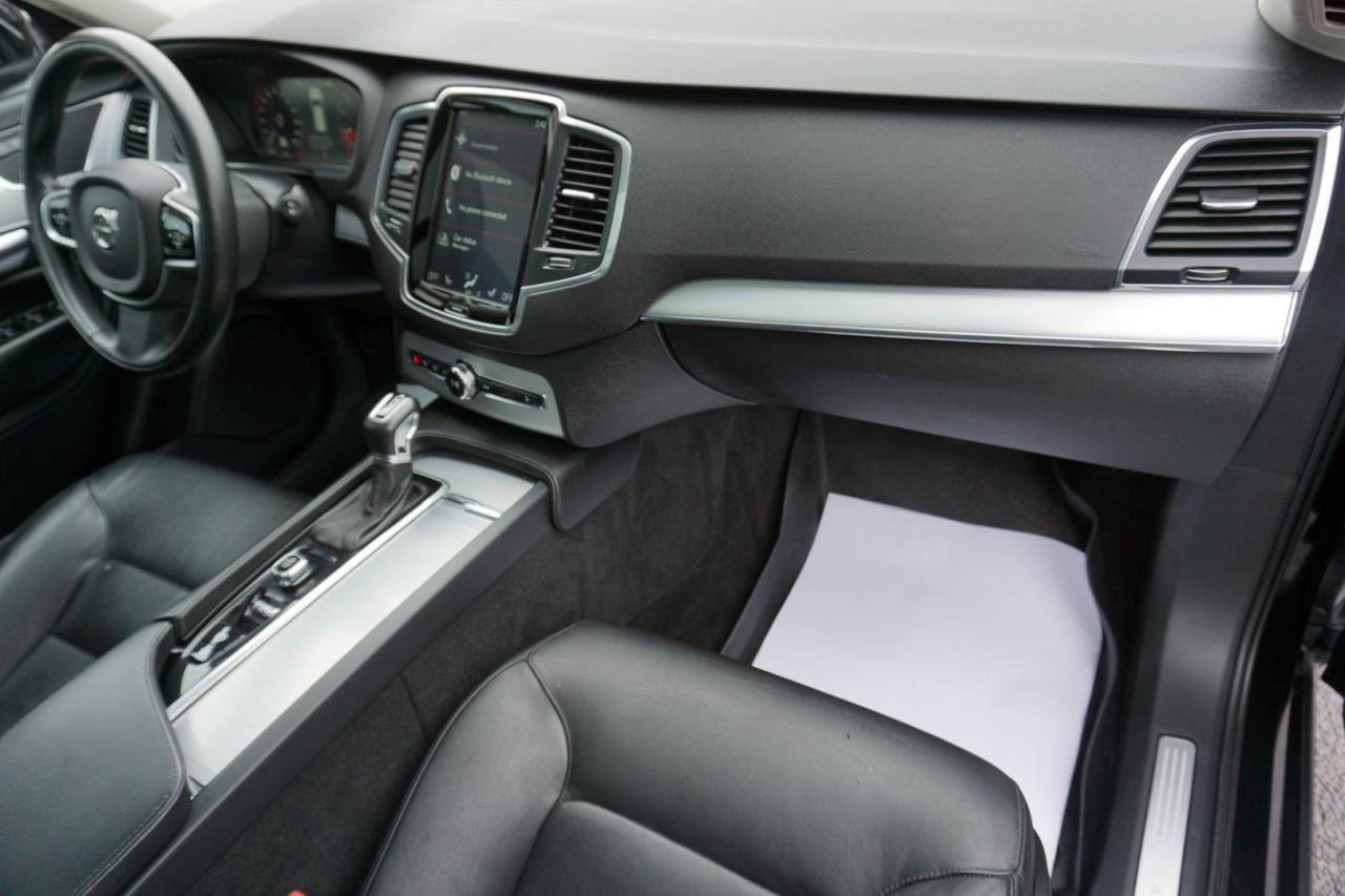 2019 Volvo XC90 T6 MOMENTUM AWD CERTIFIED *ACCIDENT FREE* CAMERA NAV BLUETOOTH LEATHER HEATED SEATS PANO ROOF CRUISE ALLOYS - Photo #13