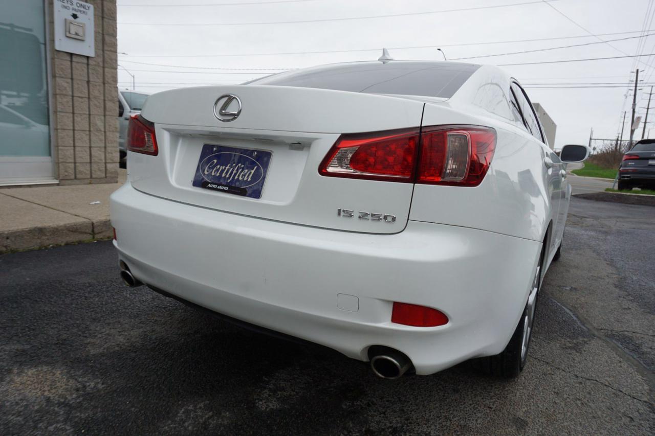 2012 Lexus IS 250 6 SPEED CERTIFIED *EXRTEMELY RARE**ACCIDENT FREE* BLUETOOTH CRUISE ALLOYS - Photo #6