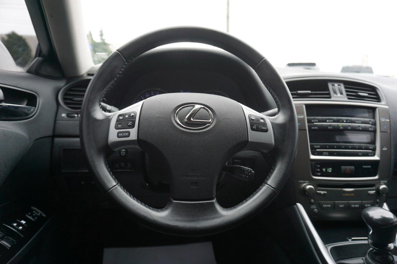 2012 Lexus IS 250 6 SPEED CERTIFIED *EXRTEMELY RARE**ACCIDENT FREE* BLUETOOTH CRUISE ALLOYS - Photo #10