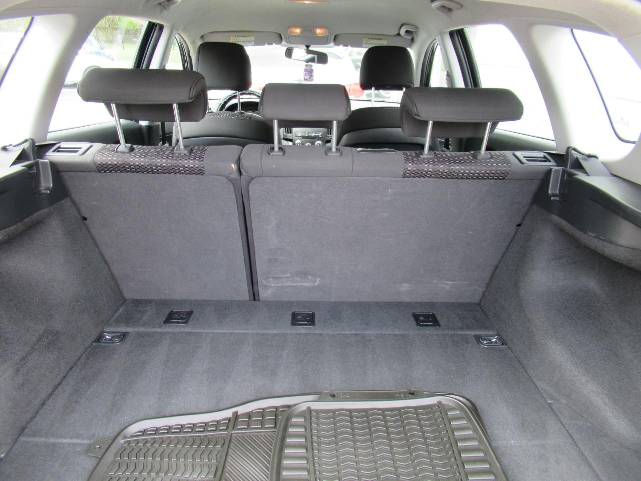 2012 Hyundai Elantra Touring GLS - Photo #10