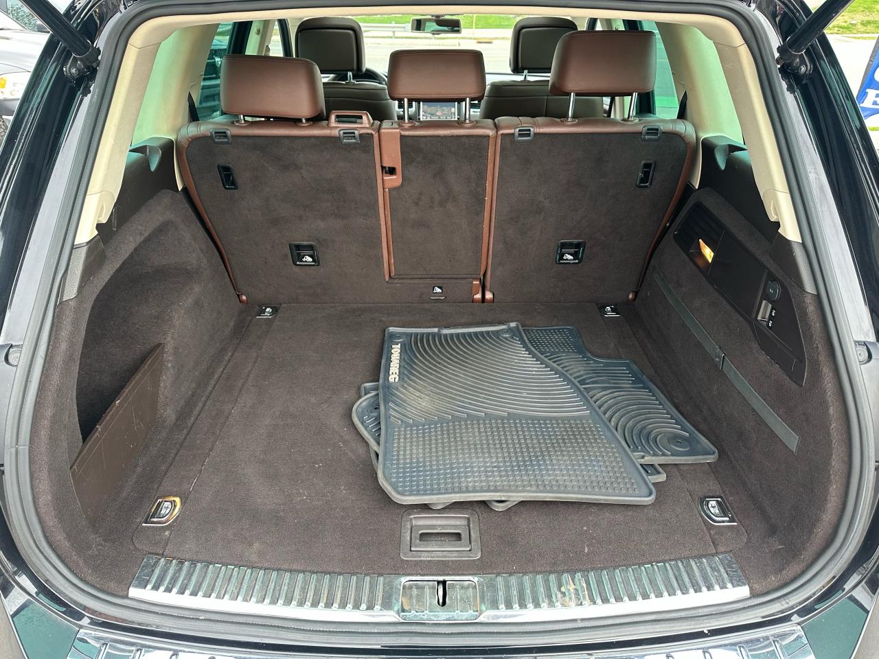 2014 Volkswagen Touareg Sport w/Nav - Photo #13