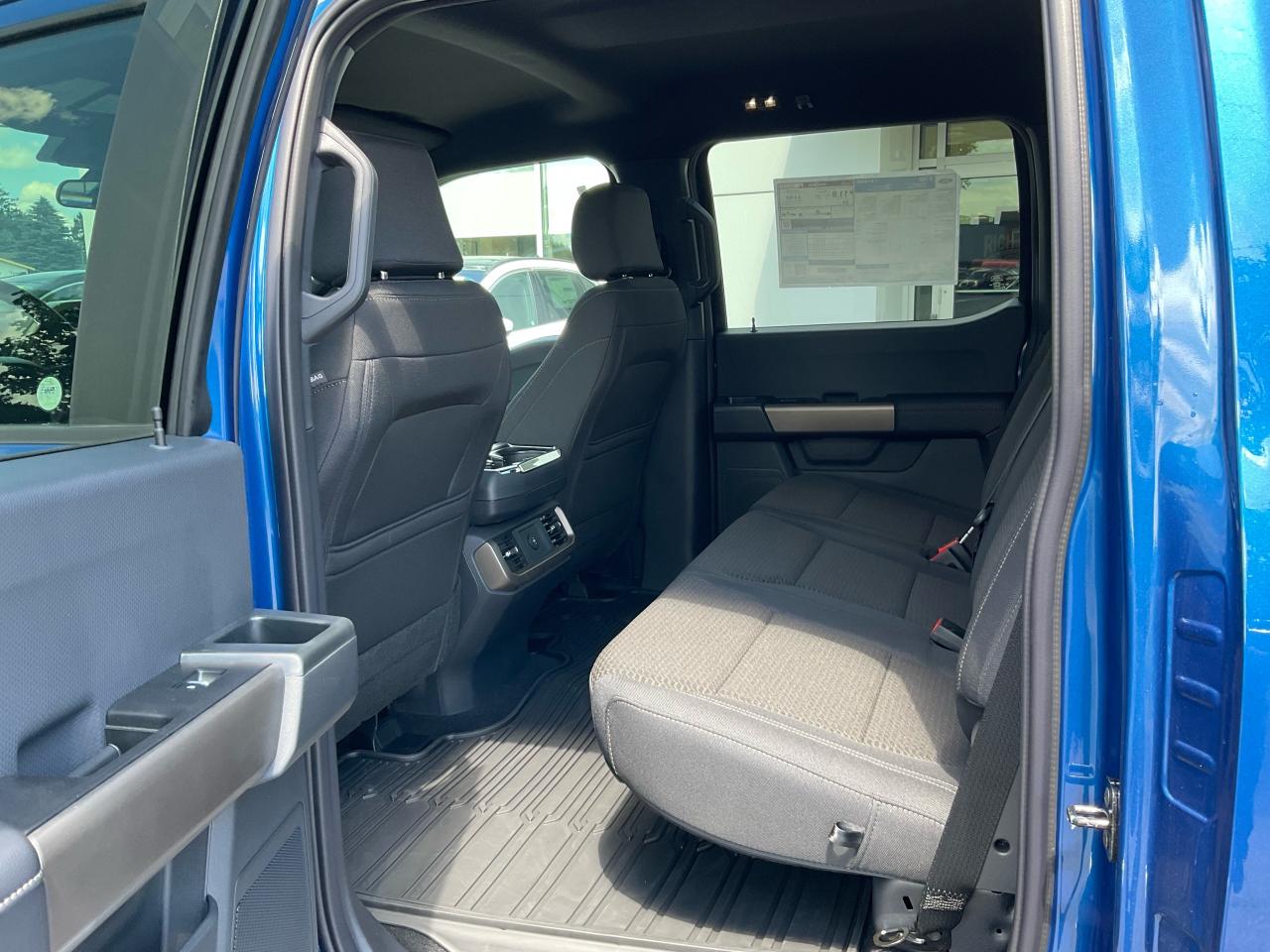 2025 Ford F-150 STX Photo5