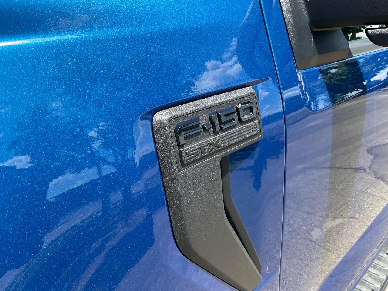 2025 Ford F-150 STX Photo5