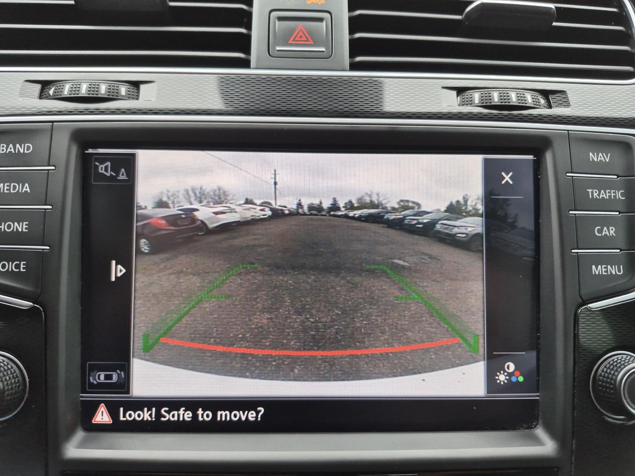 2016 Volkswagen Golf Autobahn - One Owner/No Accidents Photo21