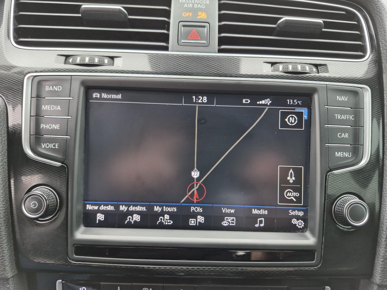 2016 Volkswagen Golf Autobahn - One Owner/No Accidents Photo19