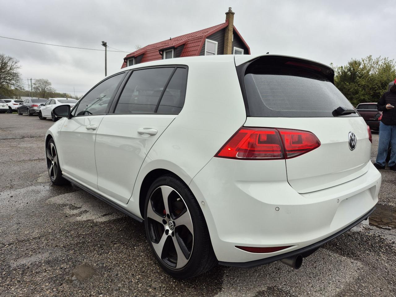 2016 Volkswagen Golf Autobahn - One Owner/No Accidents Photo4