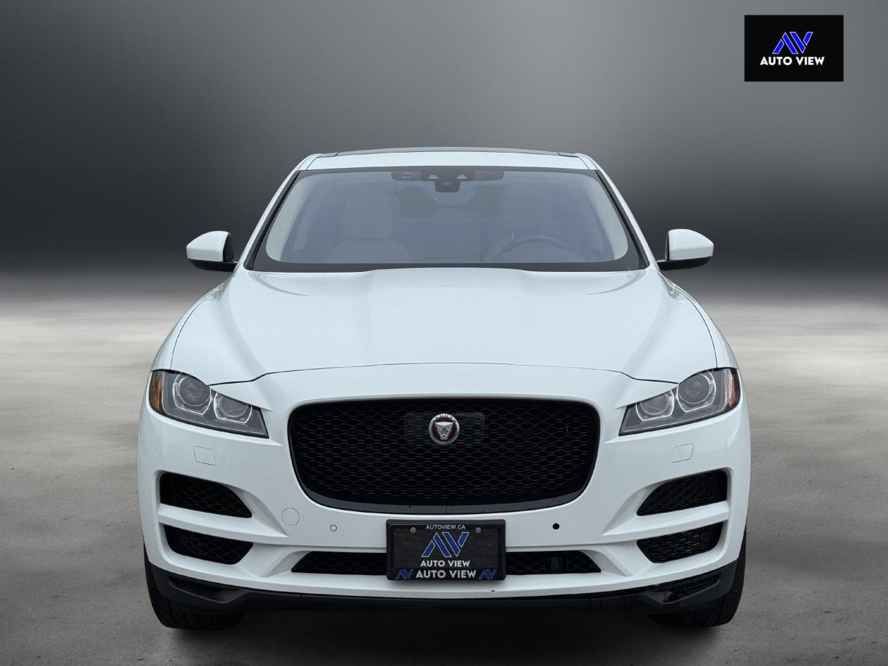 2020 Jaguar F-PACE 25t AWD Prestige **MERIDIAN SPEAKERS** - Photo #2