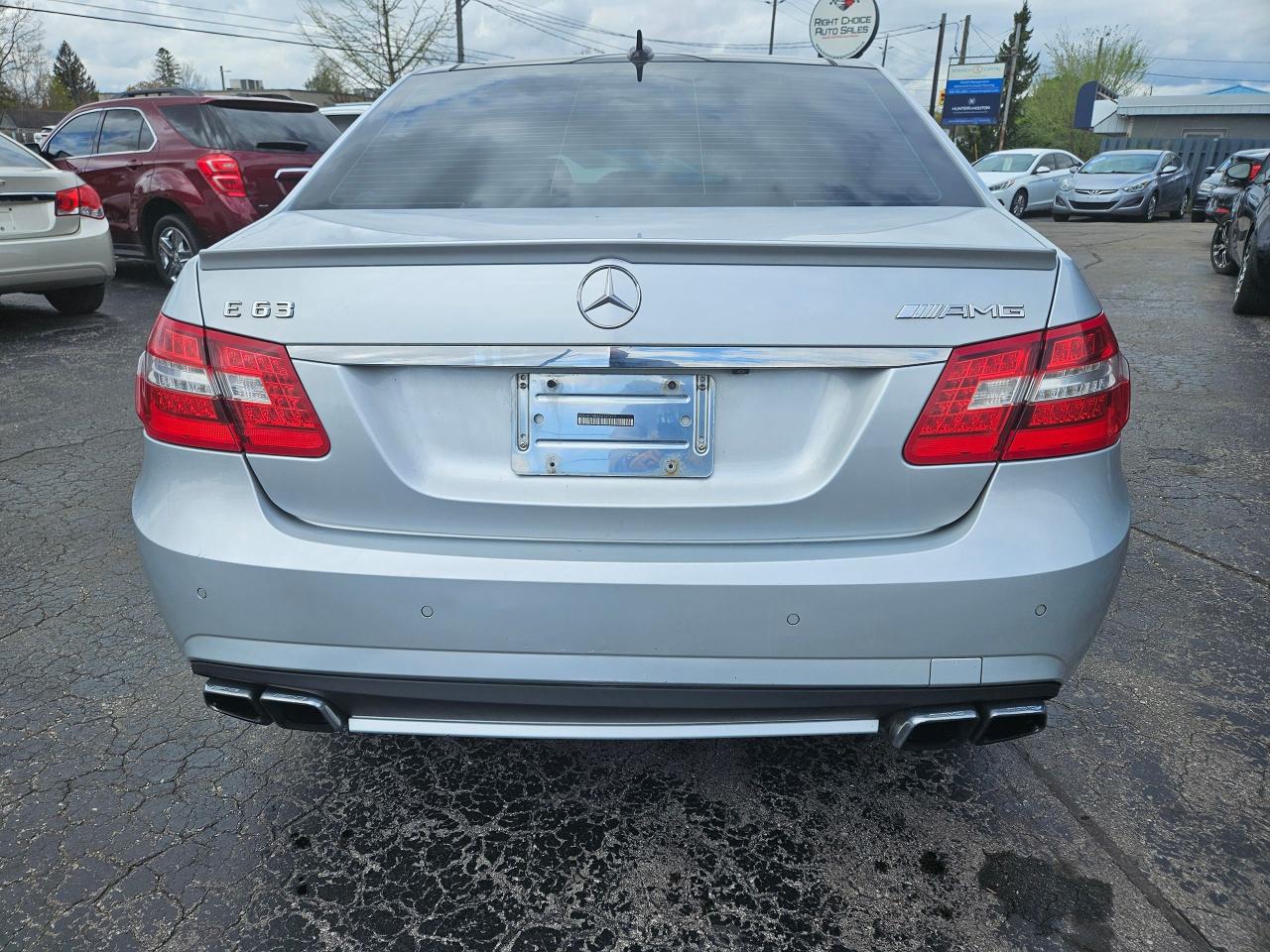 2010 Mercedes-Benz E-Class E 63 AMG - Photo #6