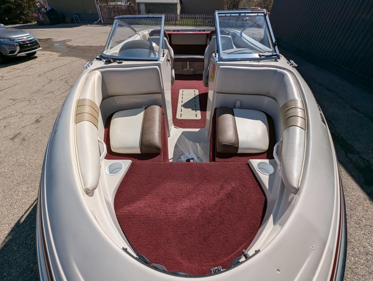 1995 GLASTRON GT185  BOWRIDER SSV 19.5 - Photo #9