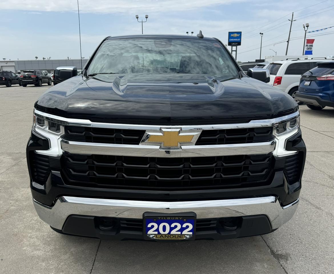 2022 Chevrolet Silverado 1500 4WD Double Cab 147" LT Photo