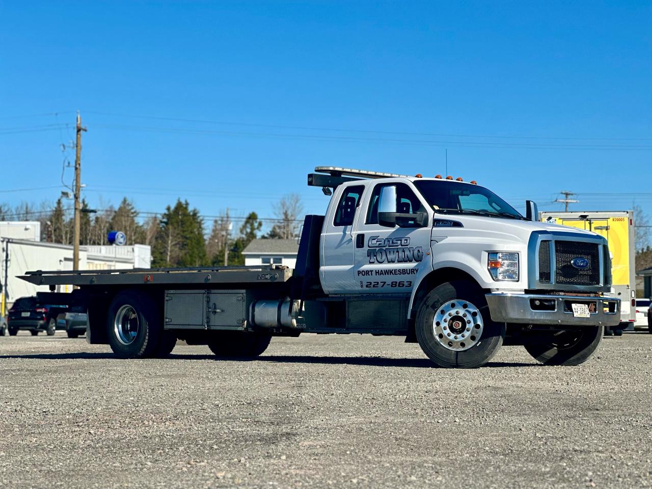 2019 Ford F-750 Super Duty XL SUPERCAB TOW TRUCK W/ 22' GALVANIZED DECK Photo