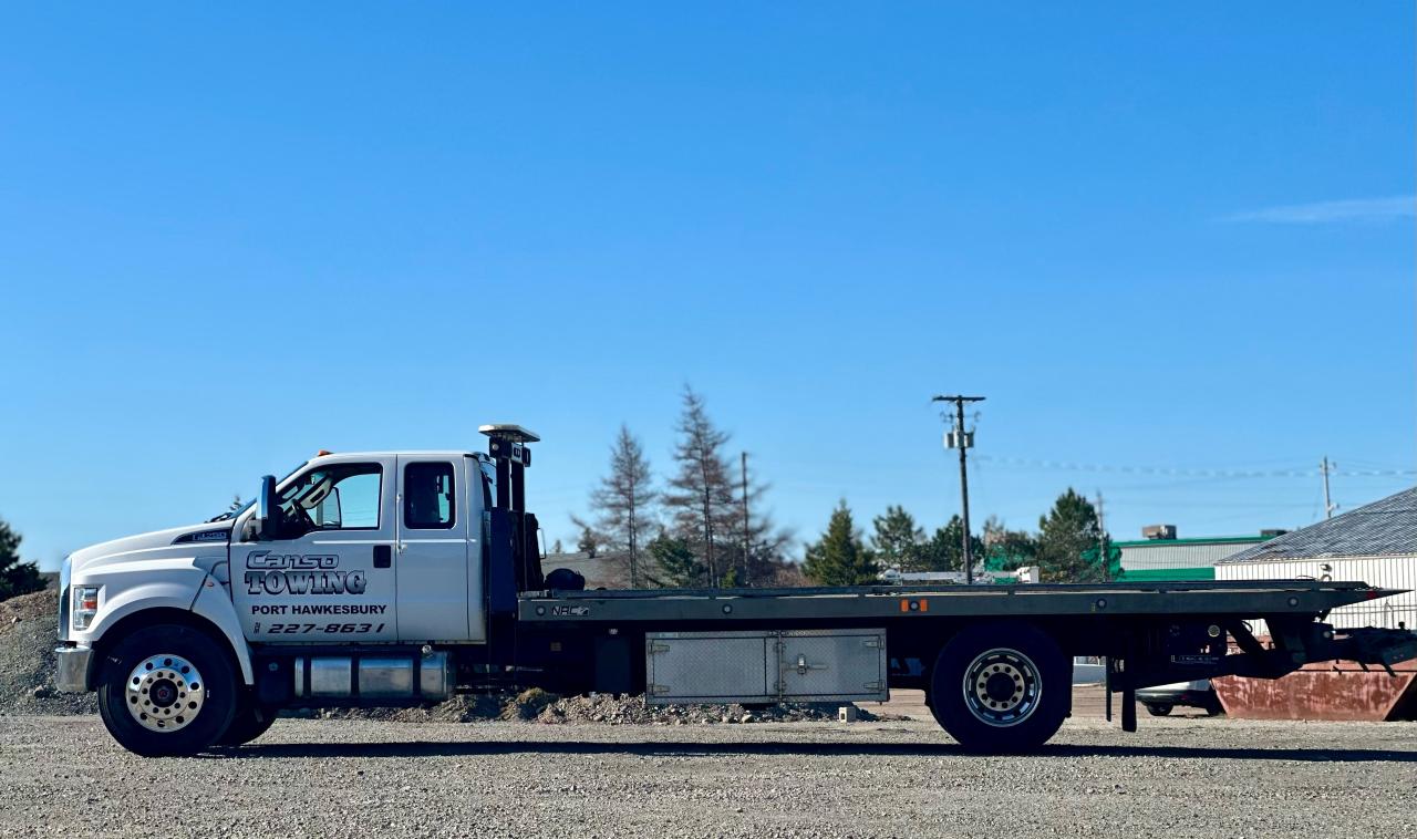 2019 Ford F-750 Super Duty XL SUPERCAB TOW TRUCK W/ 22' GALVANIZED DECK Photo5