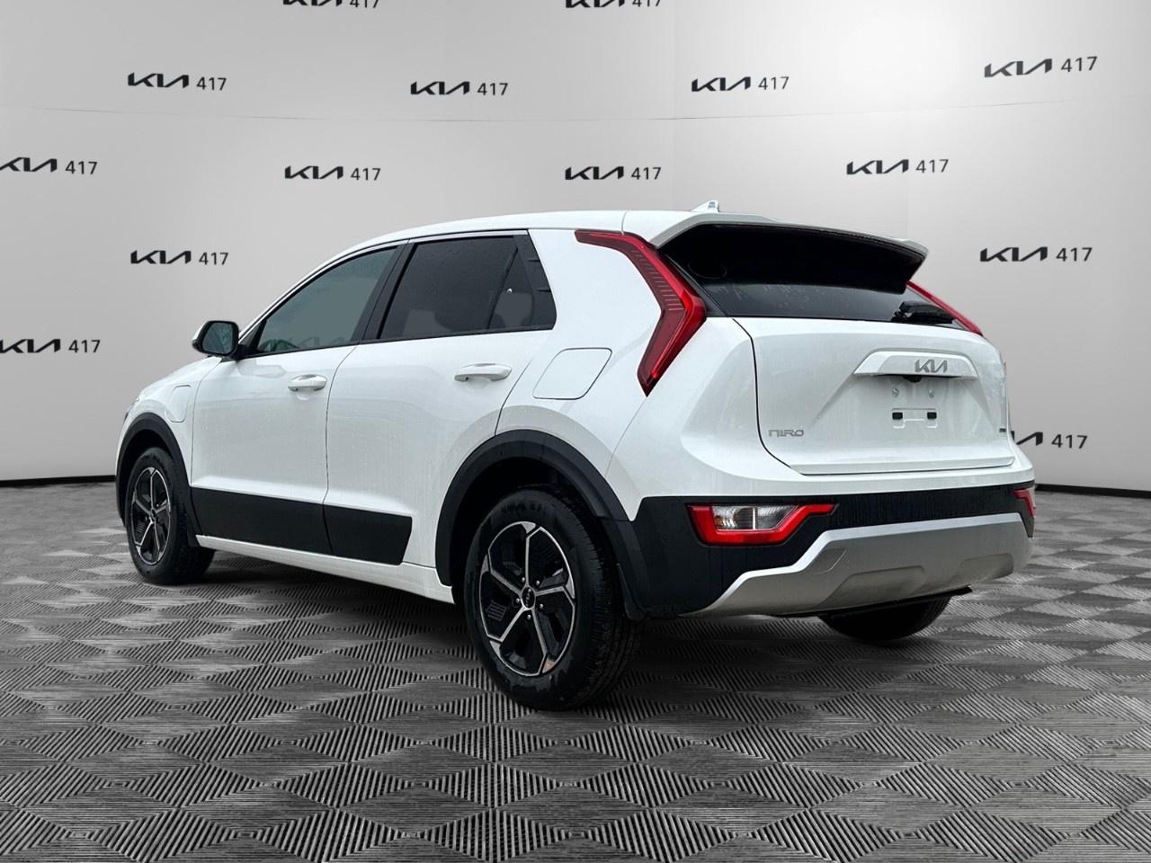 2025 Kia NIRO PLUG-IN Hybrid LX FWD Photo2