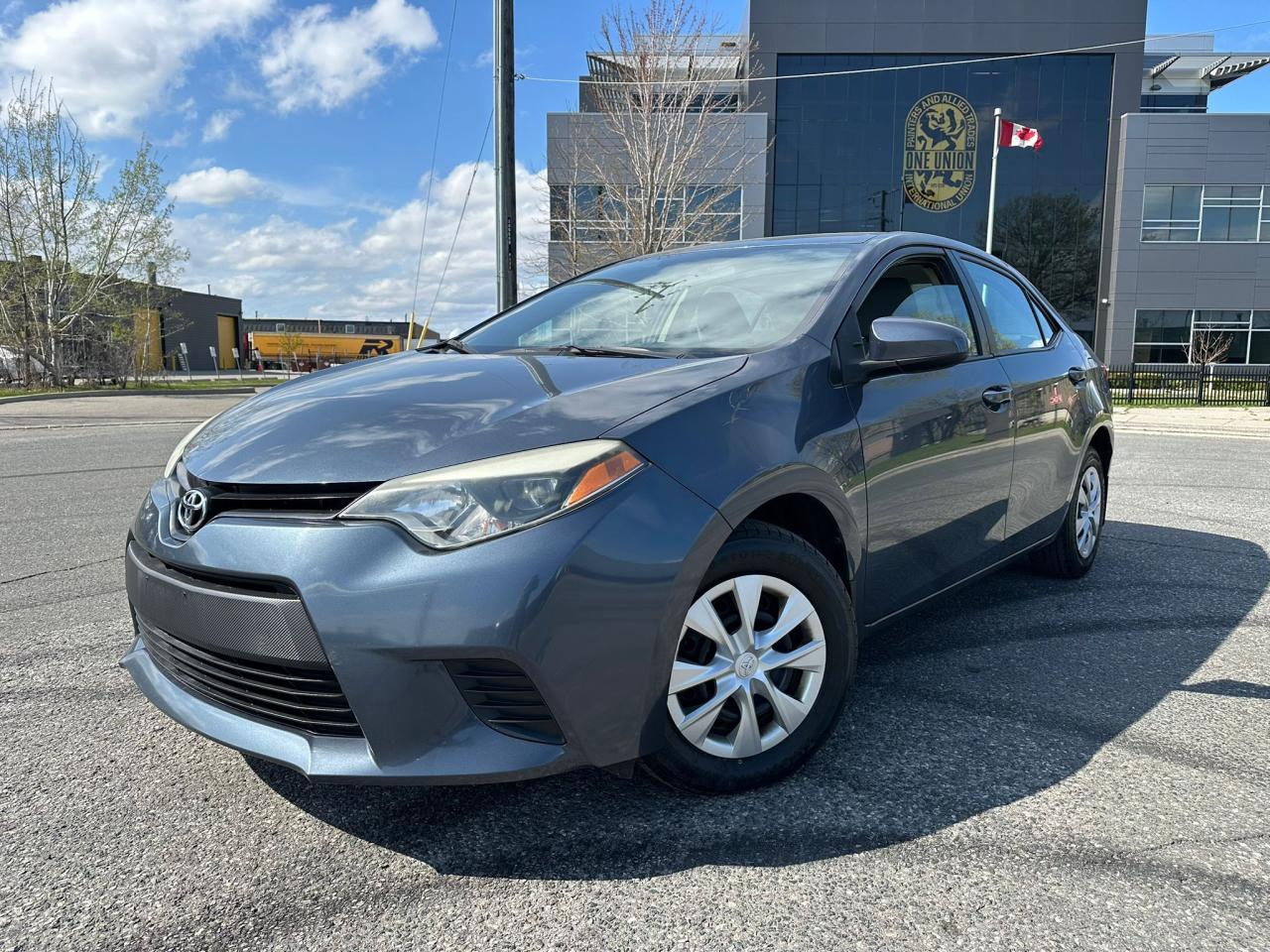 2014 Toyota Corolla Man S // FULLY CERTIFIED // 3Y WARRANTY AVAILABLE - Photo #2