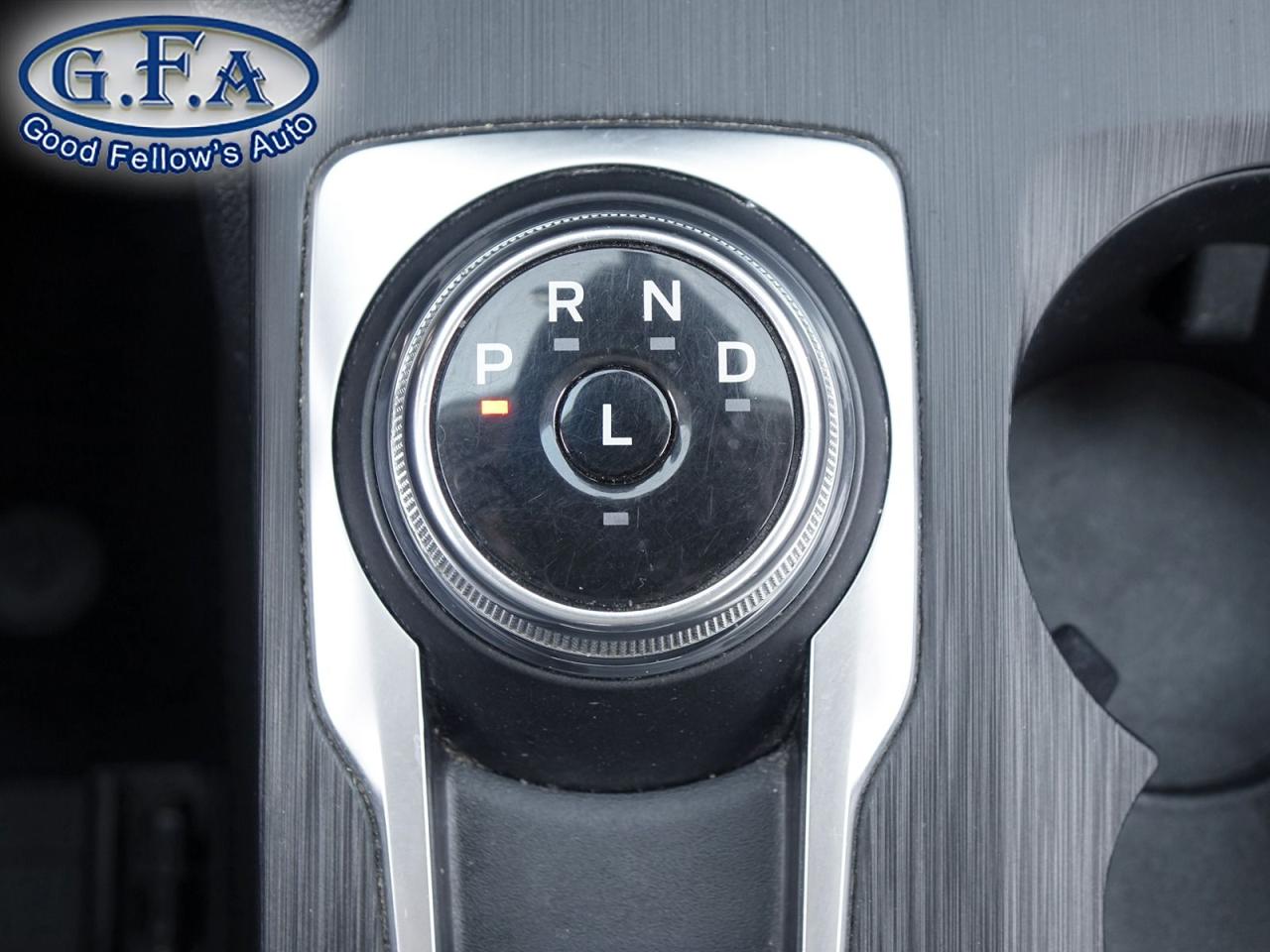 2022 Ford Escape SEL MODEL, AWD, LEATHER SEATS, PANORAMIC ROOF, NAV Photo17