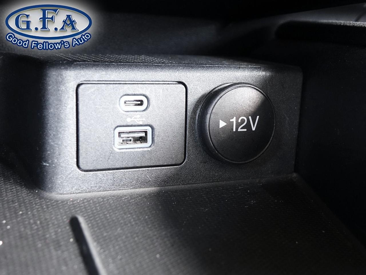2022 Ford Escape SEL MODEL, AWD, LEATHER SEATS, PANORAMIC ROOF, NAV Photo40