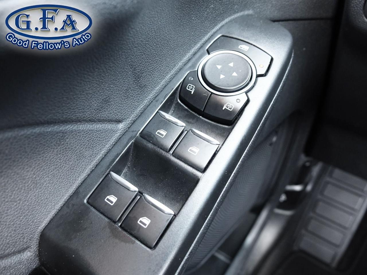 2022 Ford Escape SEL MODEL, AWD, LEATHER SEATS, PANORAMIC ROOF, NAV Photo44