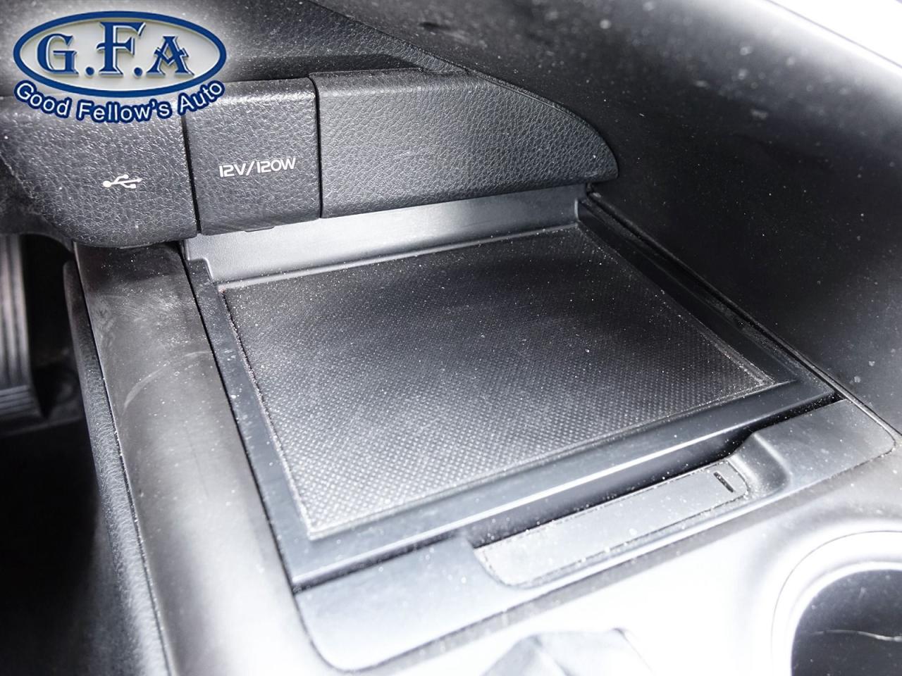 2021 Toyota Camry SE MODEL, REARVIEW CAMERA, LEATHER & CLOTH, HEATED - Photo #16