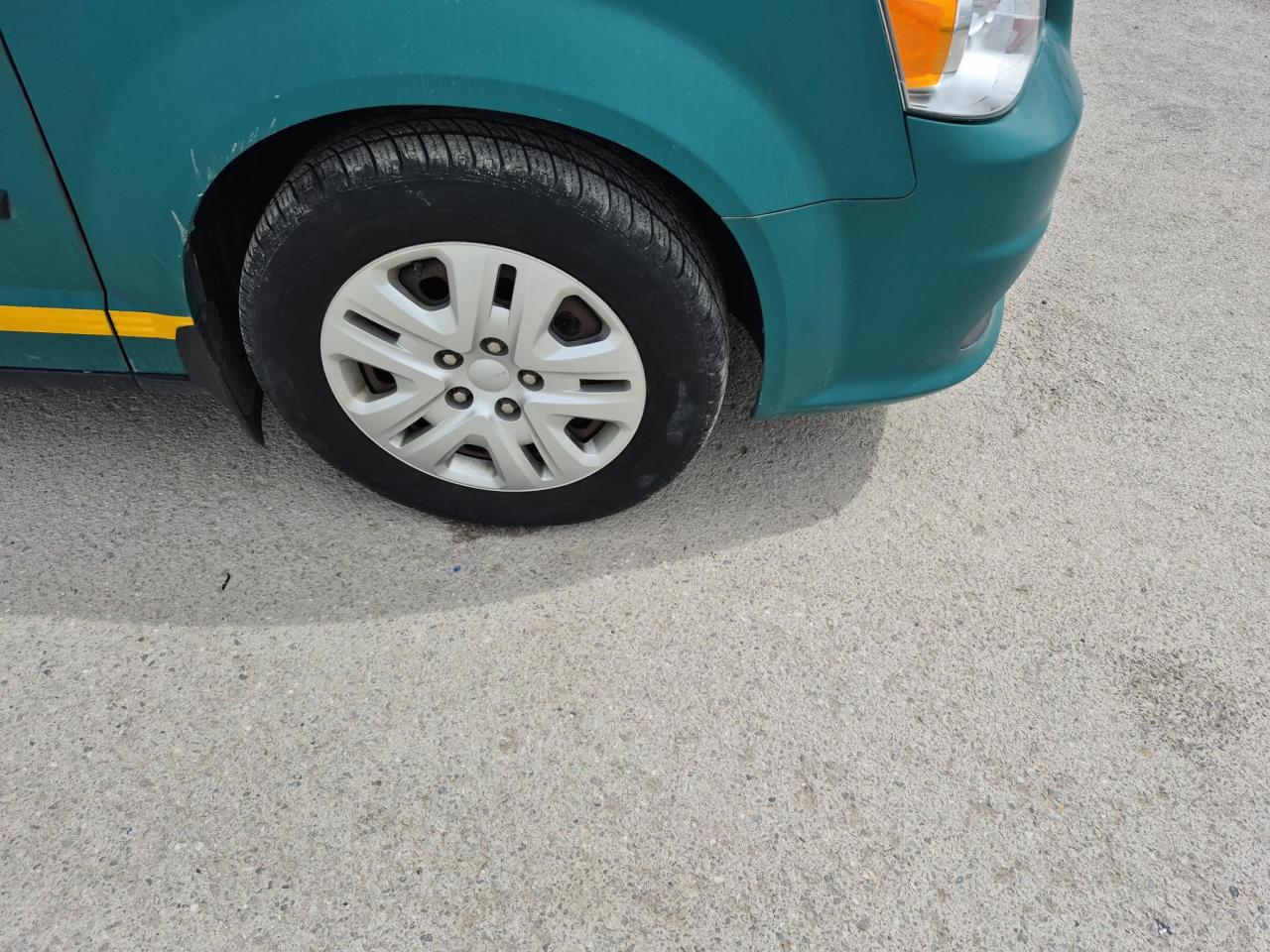 2016 Dodge Grand Caravan SE - Photo #14