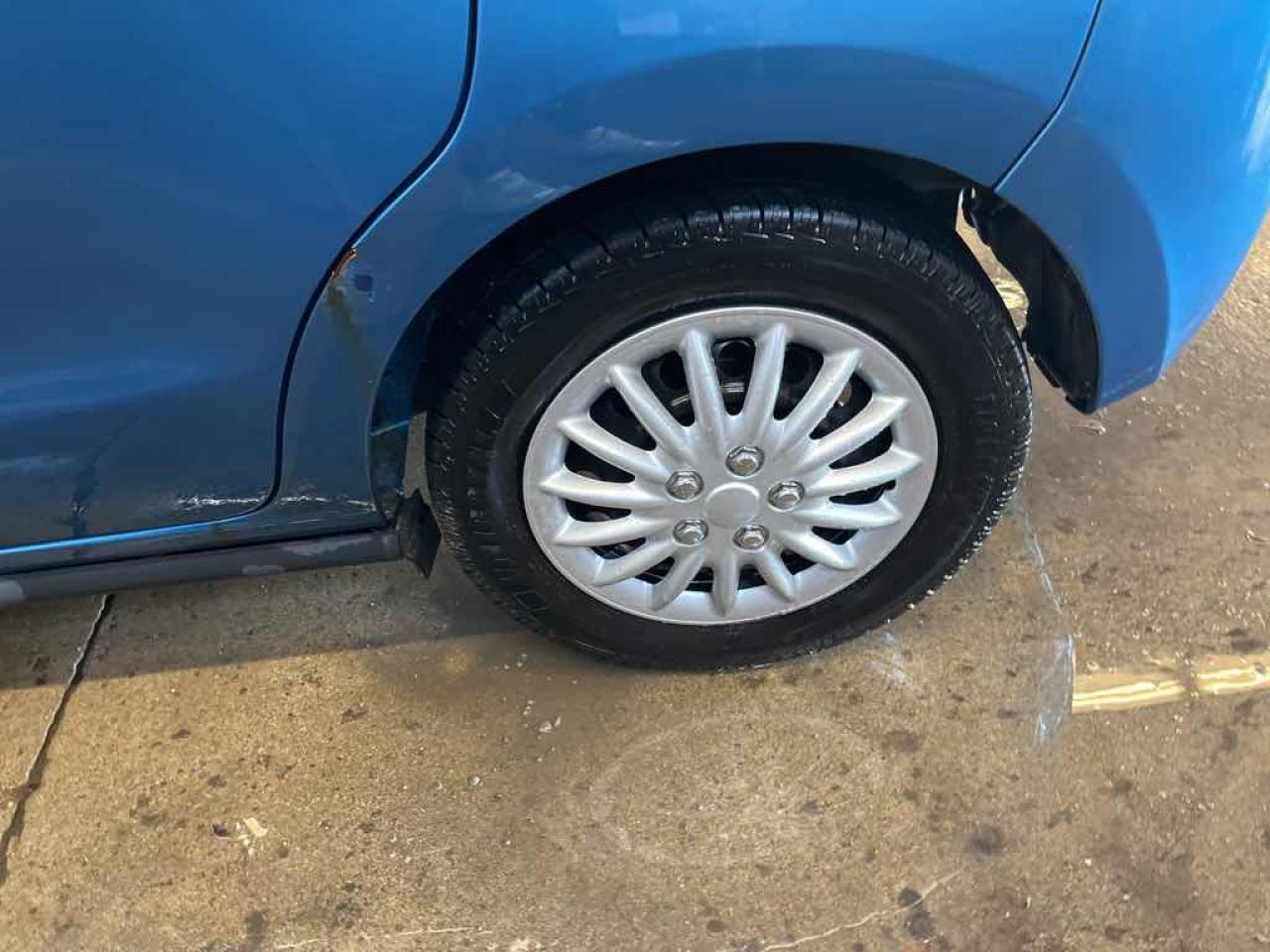 2018 Mitsubishi Mirage ES - Photo #17