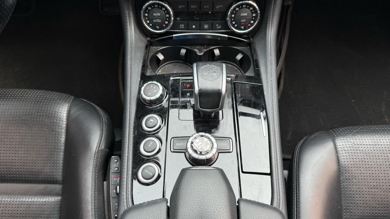 2012 Mercedes-Benz CLS-Class CLS 63 AMG - Photo #14