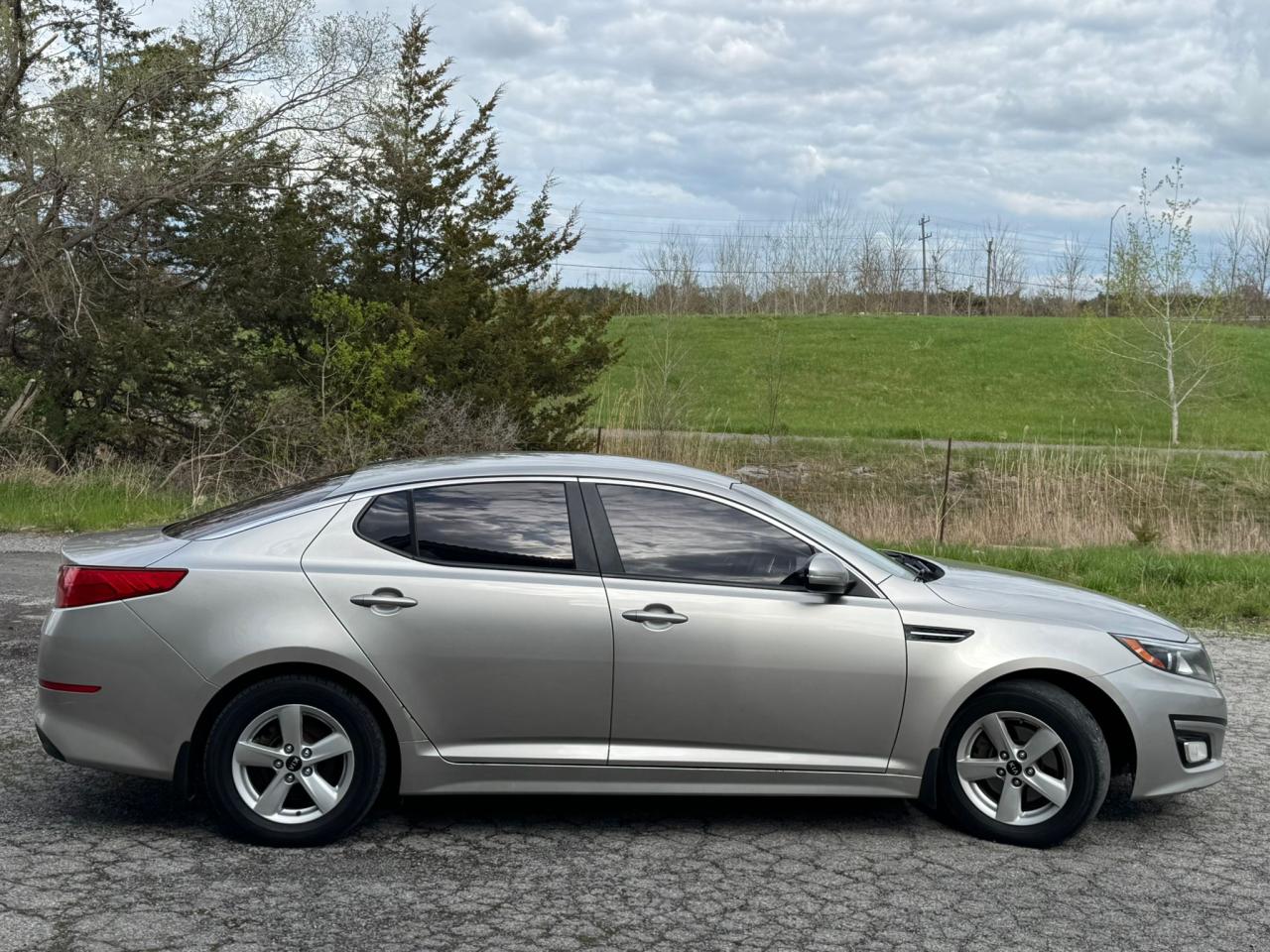 2014 Kia Optima LX | CLEAN CARFAX | HTD SEATS | BLUETOOTH | ALLOYS Photo5