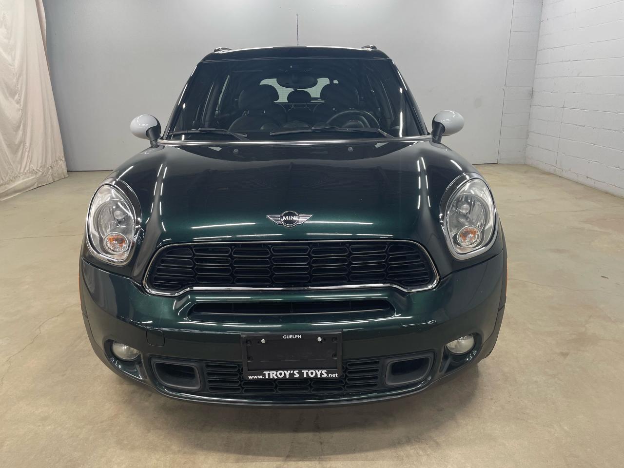 2013 MINI Cooper Countryman S Photo2