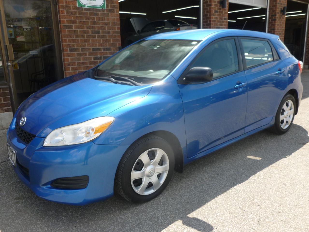 Used 2010 Toyota Matrix BASE for sale in Toronto, ON