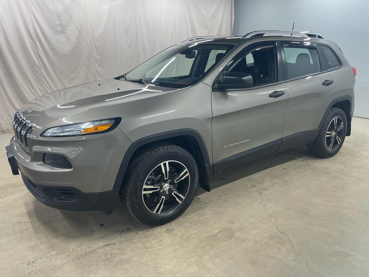2016 Jeep Cherokee SPORT 4X4 Photo3