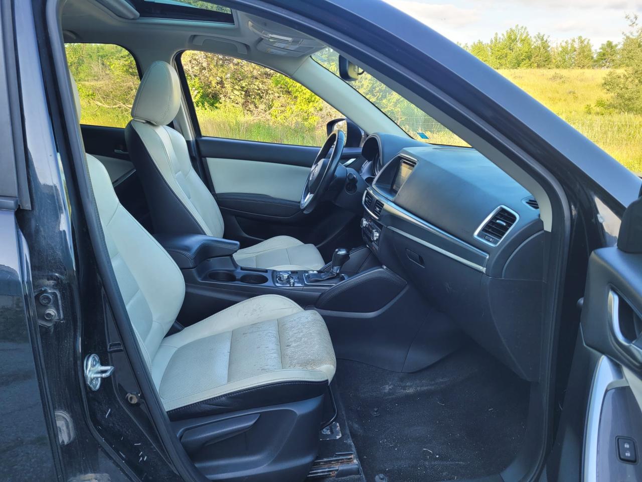 2016 Mazda CX-5 GT AWD | LEATHER | SUNROOF | NAV | BOSE | ALLOYS Photo6