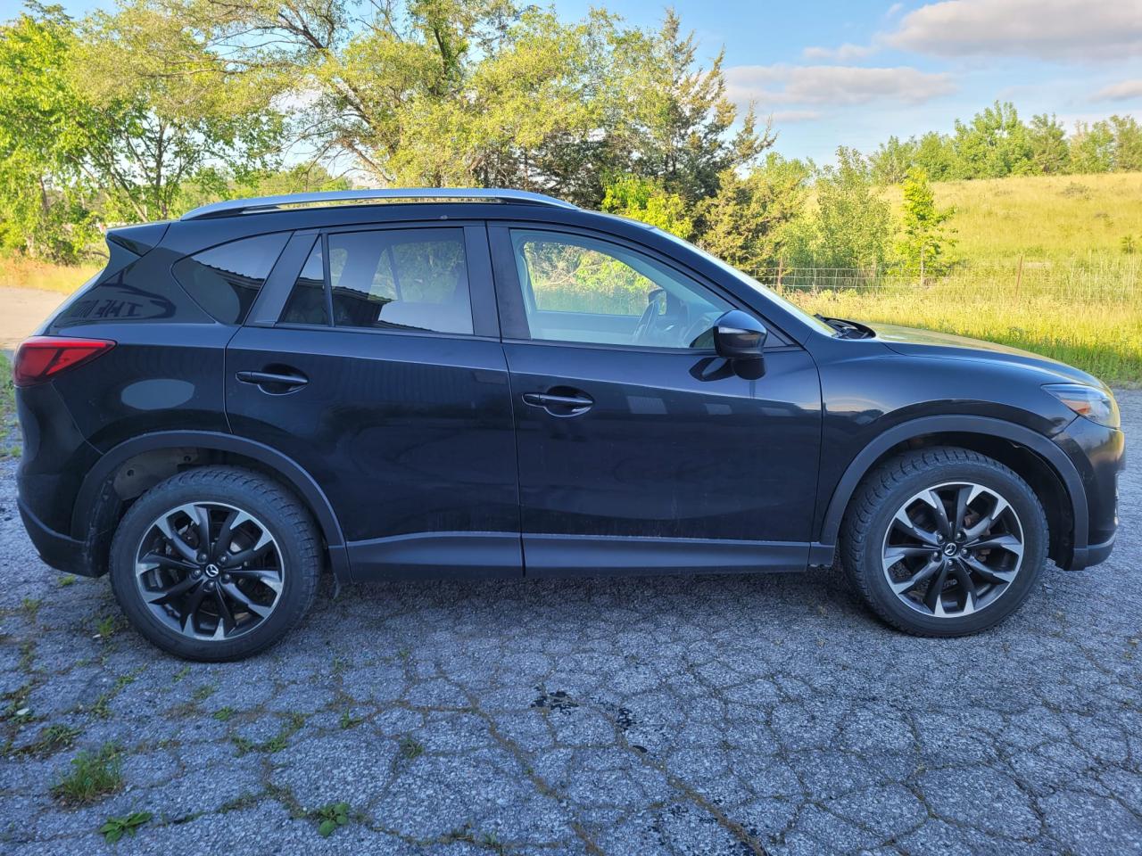 2016 Mazda CX-5 GT AWD | LEATHER | SUNROOF | NAV | BOSE | ALLOYS Photo2