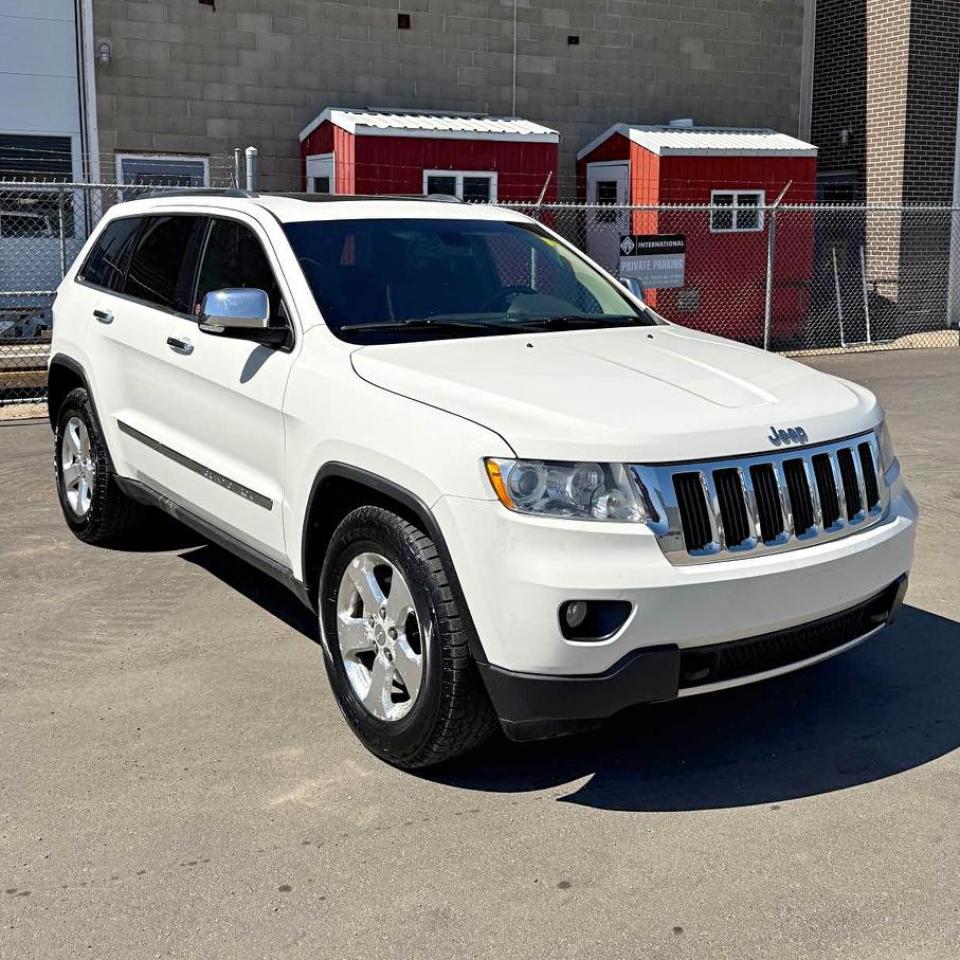 2011 Jeep Grand Cherokee Limited - Photo #2