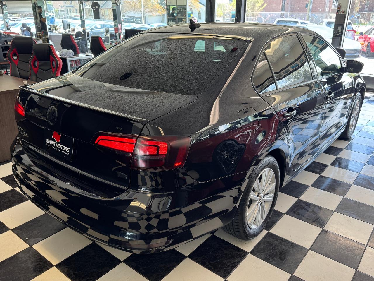 2017 Volkswagen Jetta Wolfsburg Edition 1.4T+New Tires+Roof+CLEAN CARFAX Photo71