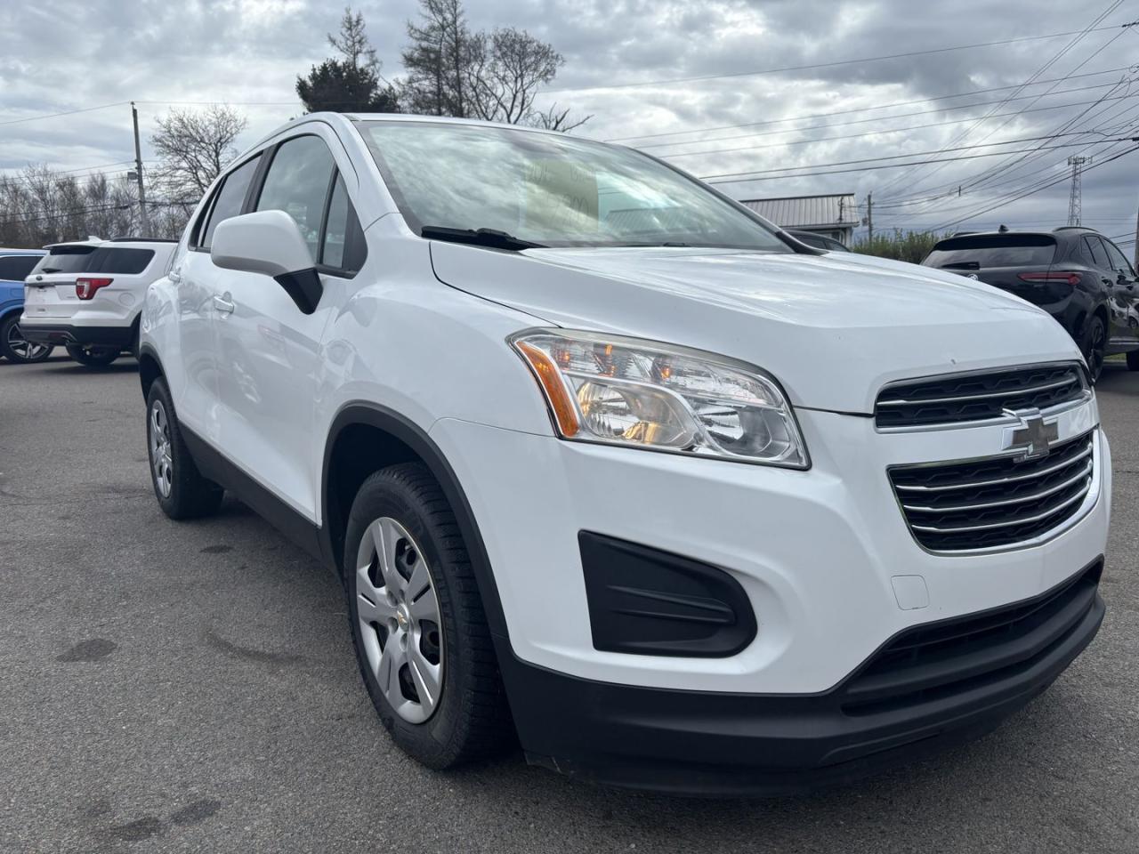 Used 2016 Chevrolet Trax LS / FWD / AMAZING ON FUEL / 1.4L 4CYL ENGINE for sale in Truro, NS