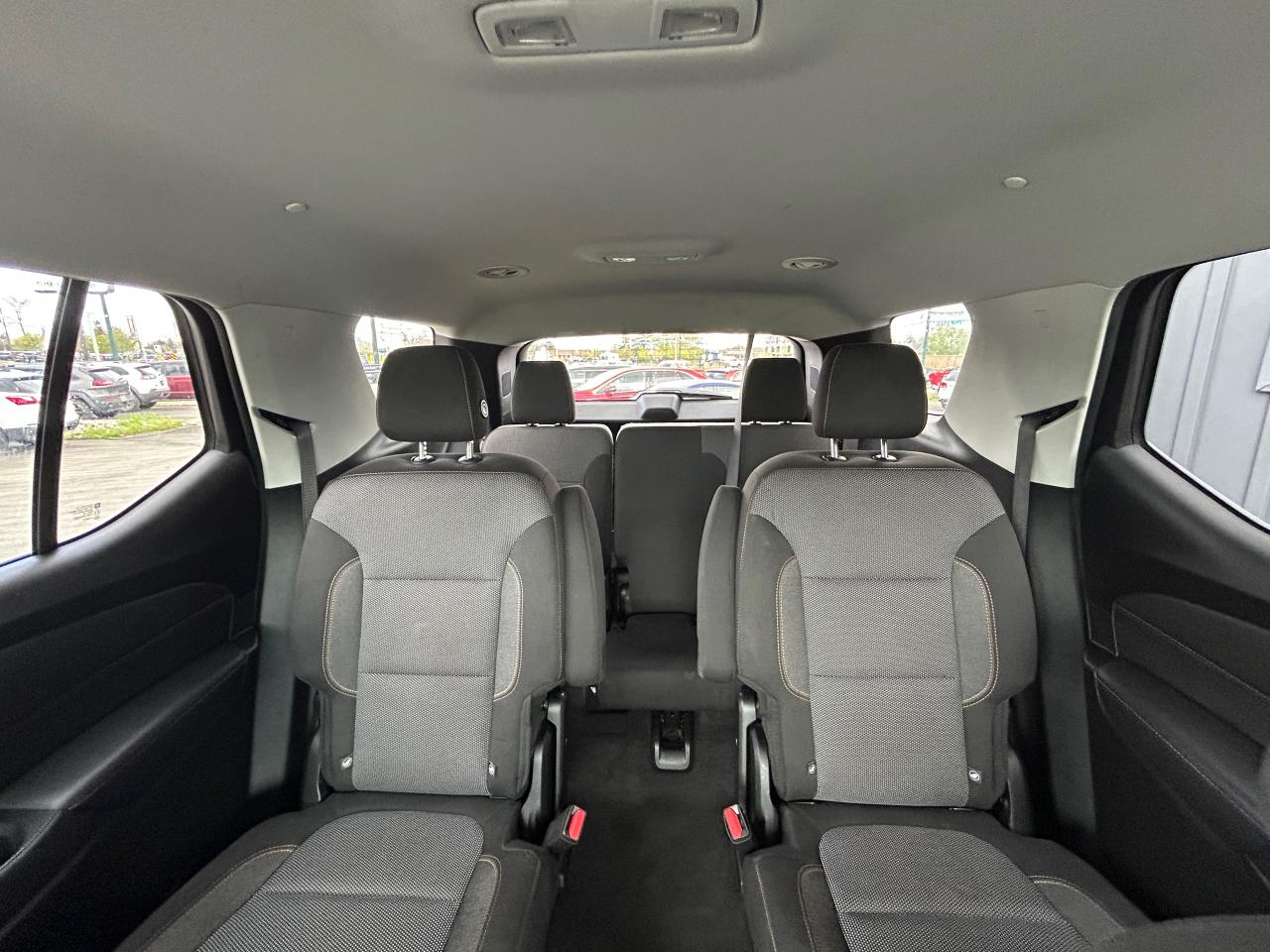 2018 Chevrolet Traverse LT Cloth - Photo #15