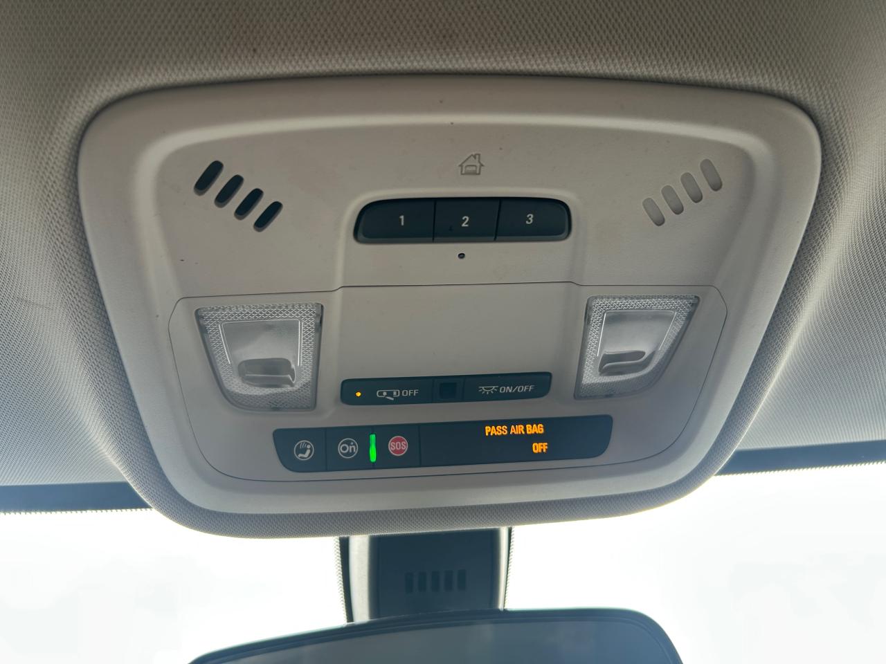 2018 Chevrolet Traverse LT Cloth - Photo #13