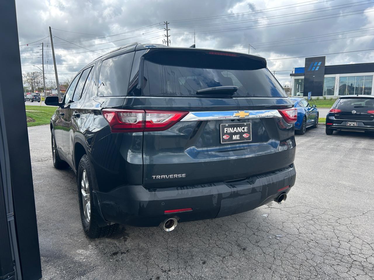 2018 Chevrolet Traverse LT Cloth - Photo #4