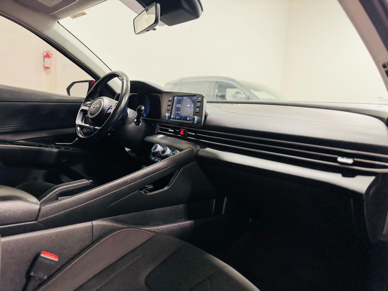 2021 Hyundai Elantra Preferred - Photo #22