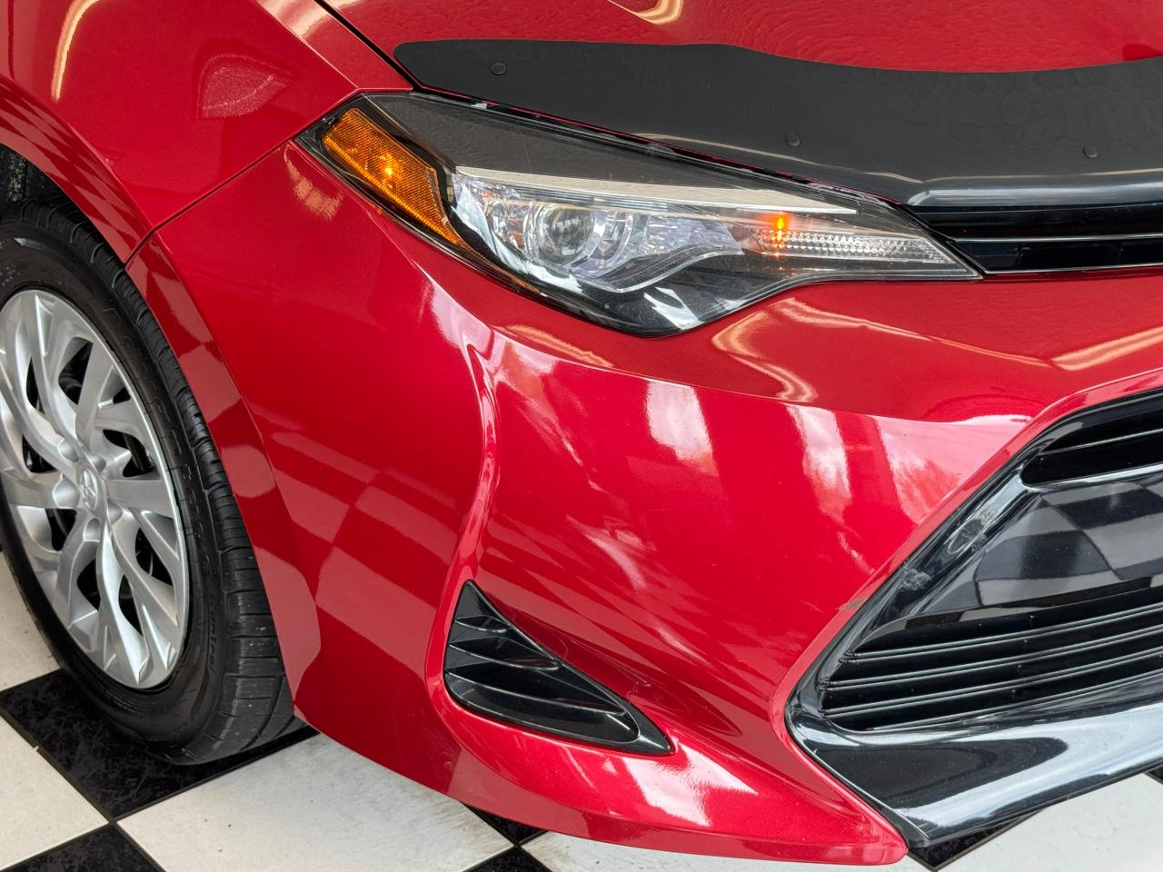 2017 Toyota Corolla LE+Camera+Heated Seats+A/C+Cruise Photo31